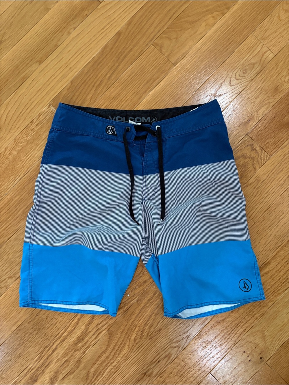 Volcom Men's Colorblock Blue Gray Swim Trunks